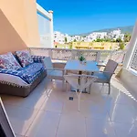 Apartment Beautiful Deluxe Sun And Sea